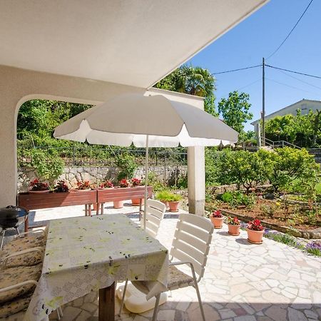 Apartments Mladen Jelica Ičići Esterno foto