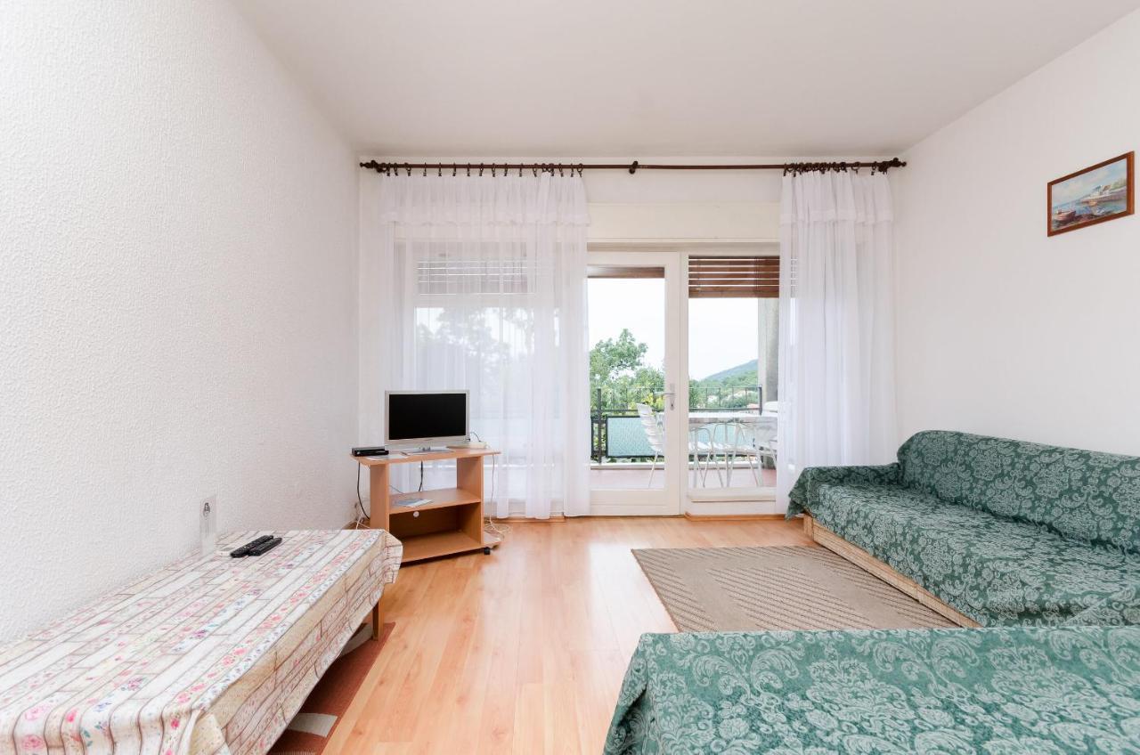 Apartments Mladen Jelica Ičići Esterno foto