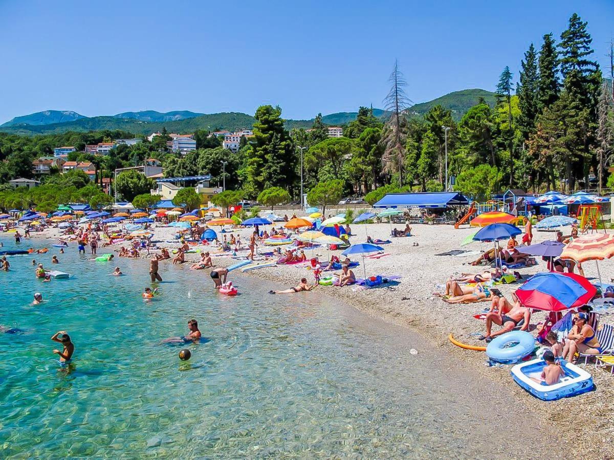Apartments Mladen Jelica Ičići Esterno foto