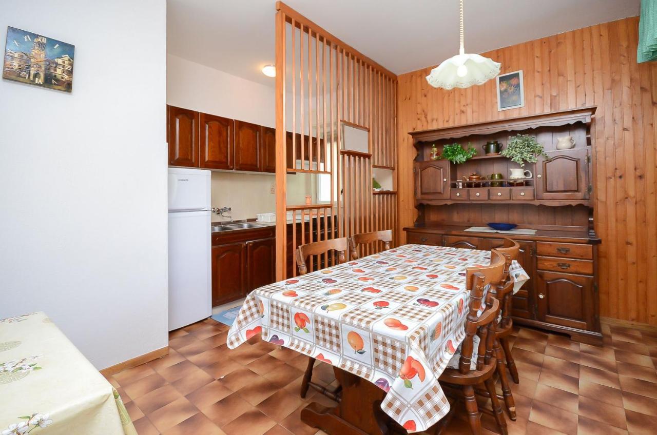 Apartments Mladen Jelica Ičići Esterno foto